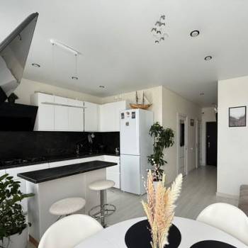 Продается 2-х комнатная квартира, 60,5 м²