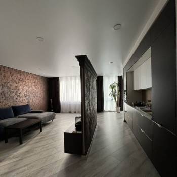 Продается 3-х комнатная квартира, 92 м²