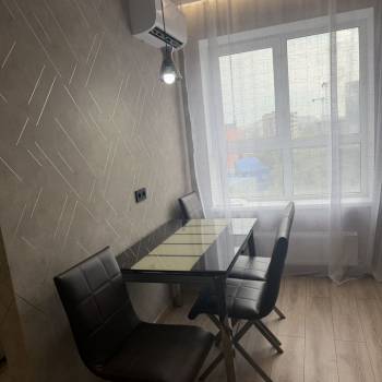 Продается 1-комнатная квартира, 41,1 м²
