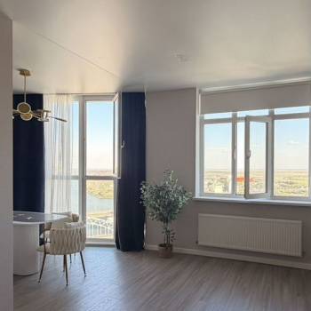 Продается 1-комнатная квартира, 50 м²