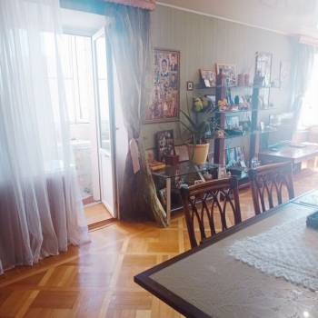 Продается Многокомнатная квартира, 122 м²