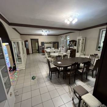 Сдается Нежилое помещение, 650 м²