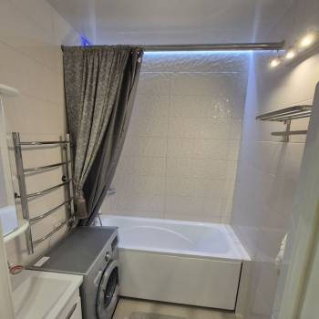 Сдается Многокомнатная квартира, 73,3 м²
