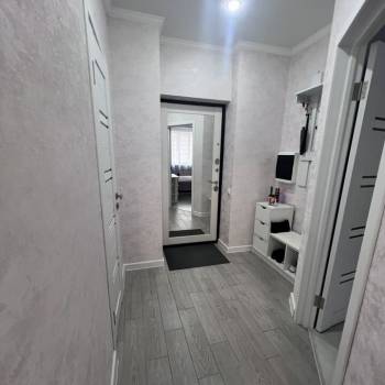 Сдается 1-комнатная квартира, 39 м²