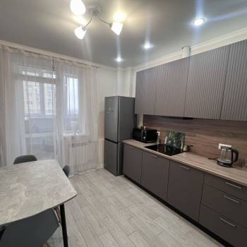 Сдается 1-комнатная квартира, 39 м²