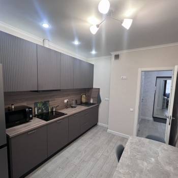 Сдается 1-комнатная квартира, 39 м²
