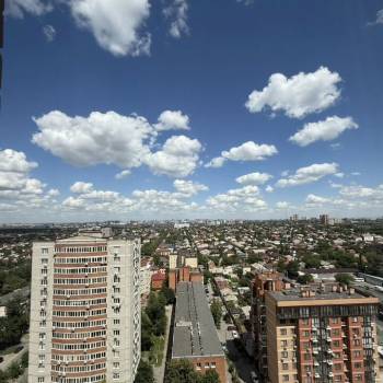 Продается 1-комнатная квартира, 40 м²