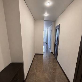 Продается 1-комнатная квартира, 40 м²