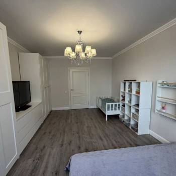 Продается 1-комнатная квартира, 47,8 м²