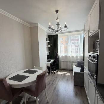 Продается 1-комнатная квартира, 47,8 м²