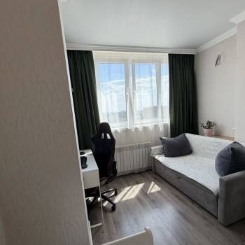 Продается 1-комнатная квартира, 47,8 м²