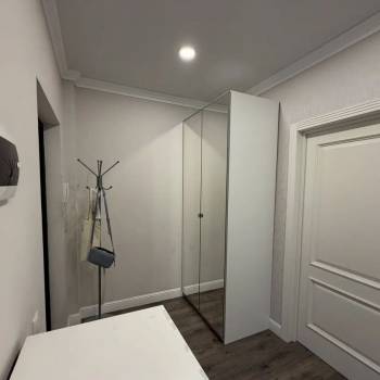 Продается 1-комнатная квартира, 47,8 м²