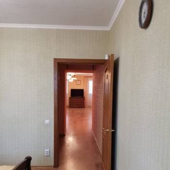Продается 1-комнатная квартира, 67,4 м²