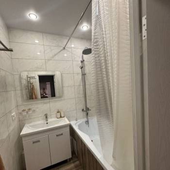 Сдается Многокомнатная квартира, 61 м²