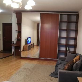 Сдается 1-комнатная квартира, 44 м²