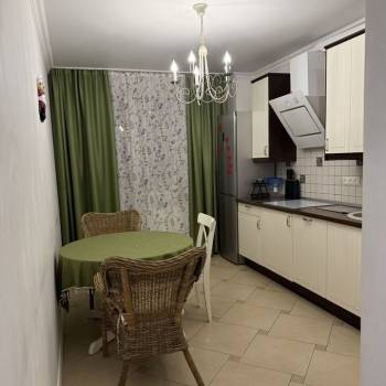 Сдается 1-комнатная квартира, 48,8 м²
