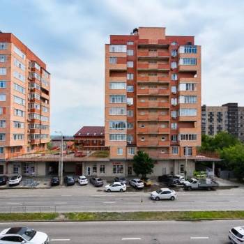 Продается 2-х комнатная квартира, 57,4 м²