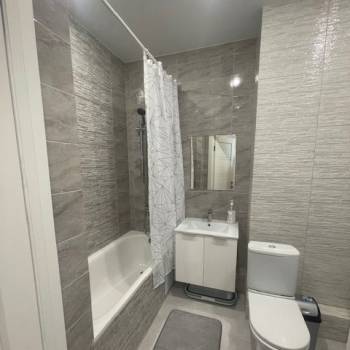 Сдается 2-х комнатная квартира, 55 м²