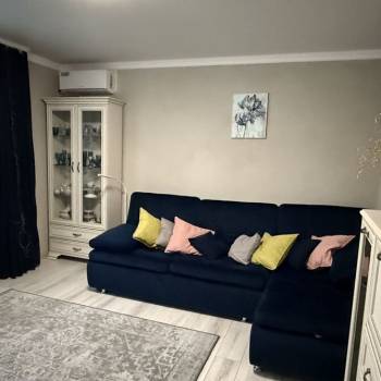Продается 3-х комнатная квартира, 64 м²
