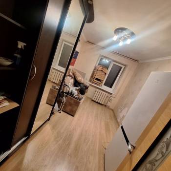 Продается 3-х комнатная квартира, 59 м²