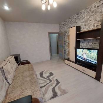 Сдается 1-комнатная квартира, 38 м²