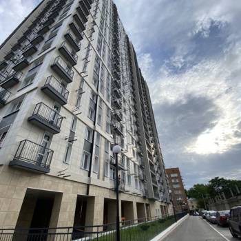 Сдается 1-комнатная квартира, 43 м²