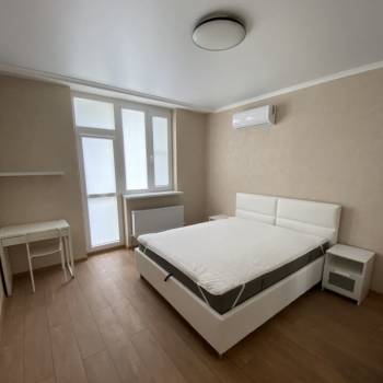Сдается 1-комнатная квартира, 43 м²