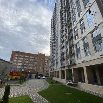Сдается 1-комнатная квартира, 43 м²