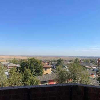 Продается 1-комнатная квартира, 50 м²