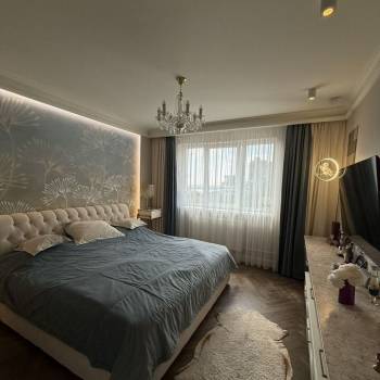 Продается Многокомнатная квартира, 125 м²