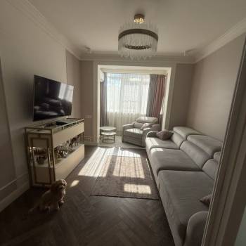 Продается Многокомнатная квартира, 125 м²