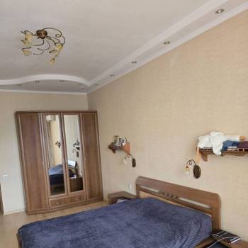 Сдается 2-х комнатная квартира, 86 м²