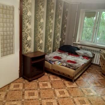 Сдается 1-комнатная квартира, 38 м²