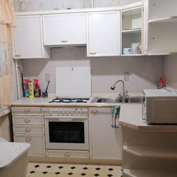 Сдается Многокомнатная квартира, 60 м²