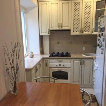 Продается 1-комнатная квартира, 63 м²