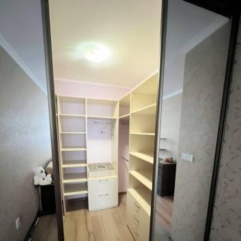 Сдается 1-комнатная квартира, 42 м²