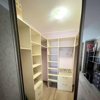 Сдается 1-комнатная квартира, 42 м²