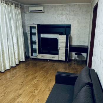 Сдается 1-комнатная квартира, 30,4 м²