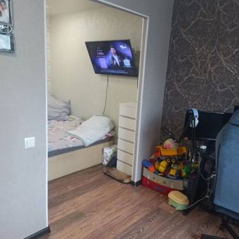 Продается 1-комнатная квартира, 27,4 м²