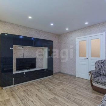Сдается Многокомнатная квартира, 62 м²