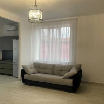 Сдается Многокомнатная квартира, 98 м²