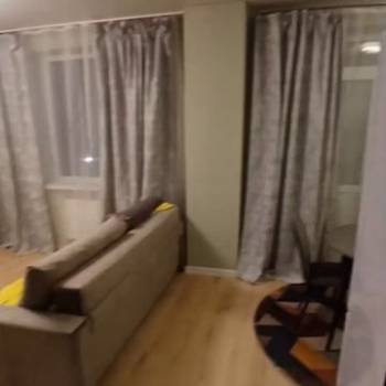 Продается 1-комнатная квартира, 40 м²