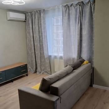 Продается 1-комнатная квартира, 40 м²