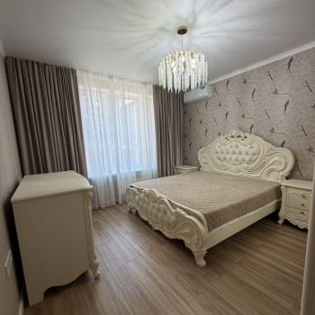 Сдается 2-х комнатная квартира, 65 м²