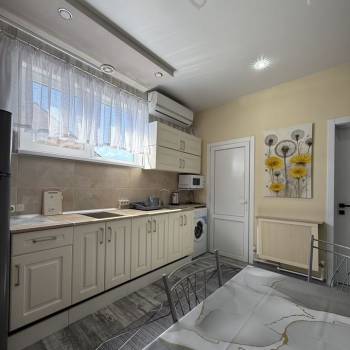 Сдается Многокомнатная квартира, 60 м²