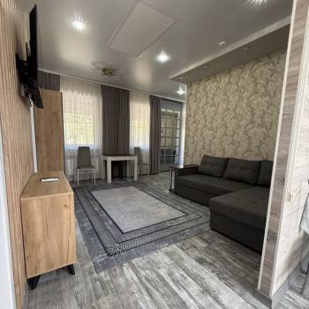Сдается Многокомнатная квартира, 60 м²