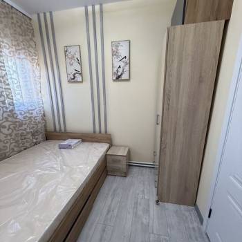 Сдается Многокомнатная квартира, 60 м²