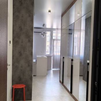 Продается 1-комнатная квартира, 36 м²