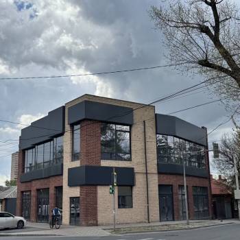 Сдается Нежилое помещение, 230 м²