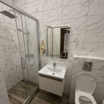 Продается Дом, 180 м²